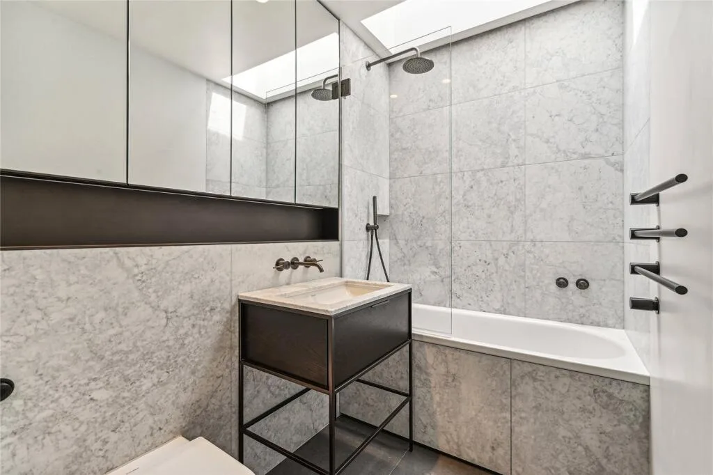 4 bedroom terraced house for rent