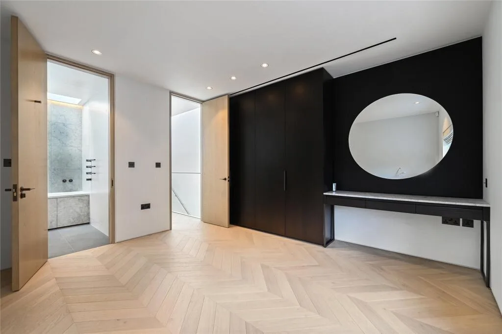 4 bedroom terraced house for rent