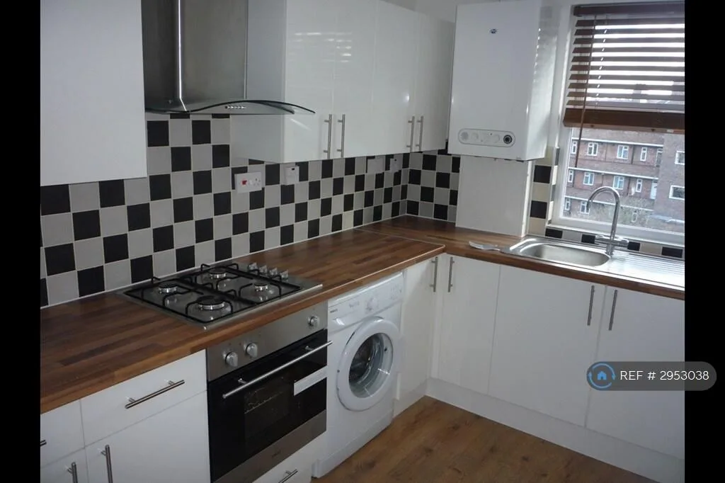 3 bedroom flat for rent