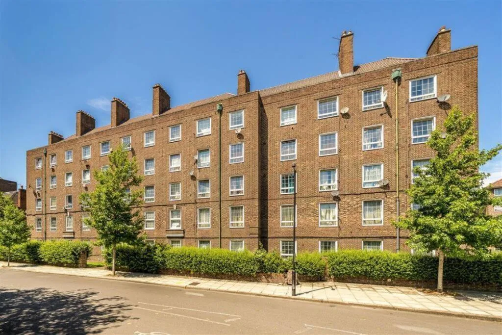 3 bedroom flat for rent