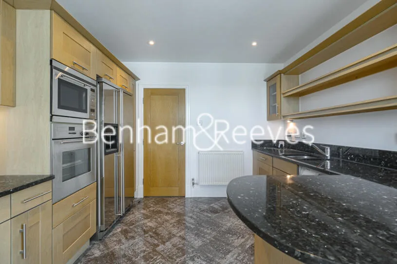 3 bedroom apartment for rent
