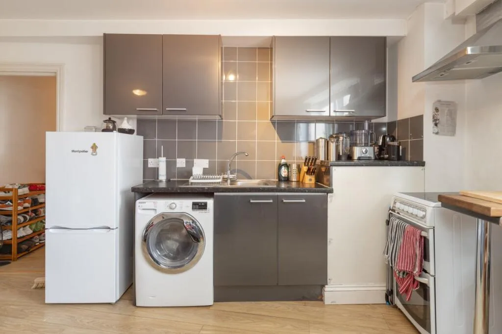 2 bedroom apartment for rent