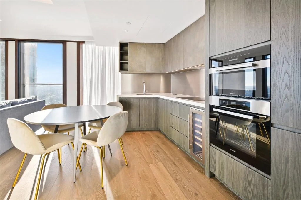 3 bedroom apartment for rent