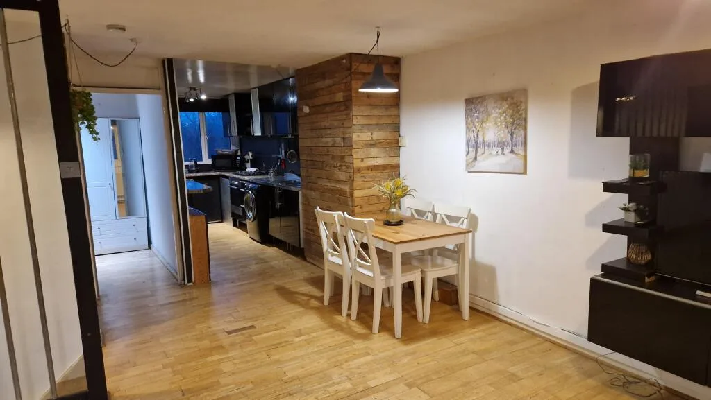3 bedroom apartment for rent