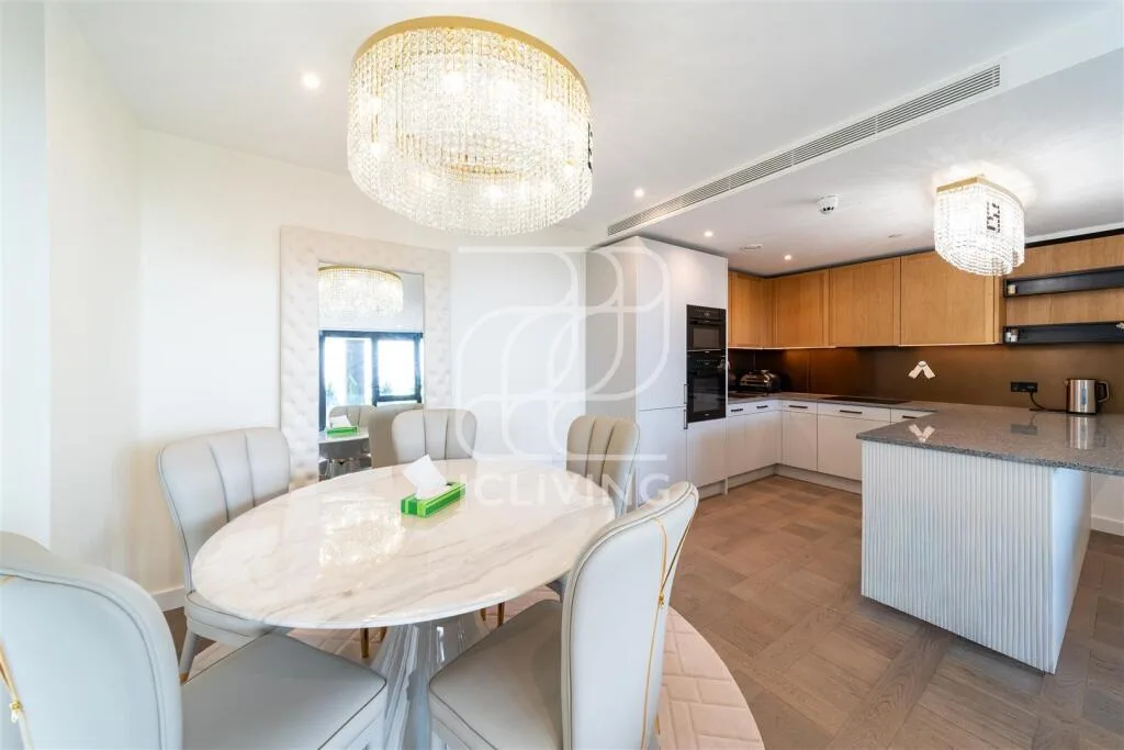 3 bedroom flat for rent