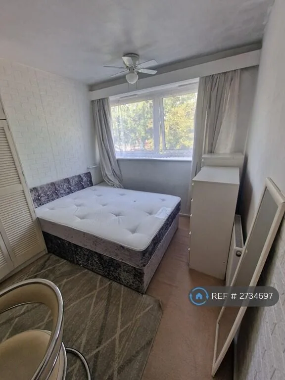 2 bedroom maisonette for rent