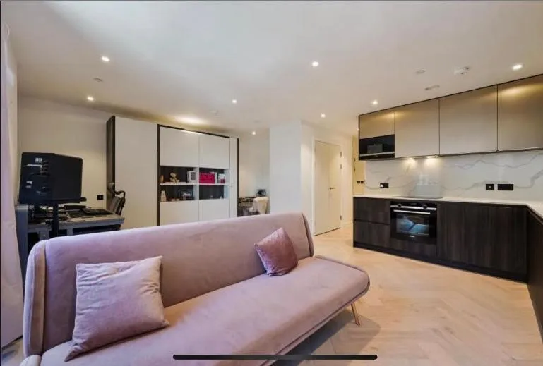 Studio flat for rent