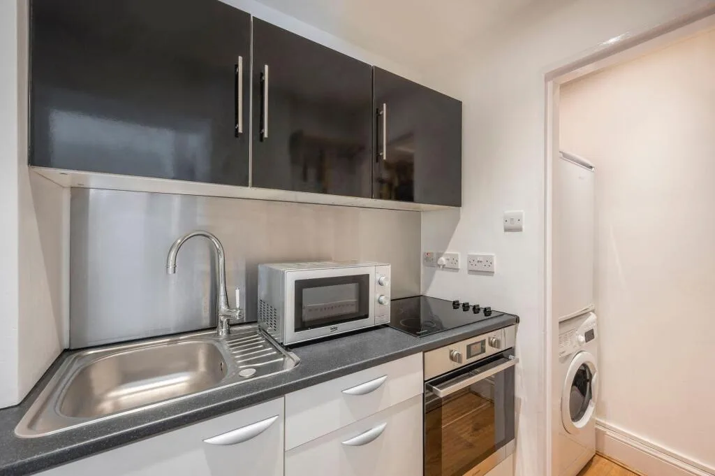 1 bedroom ground floor flat for rent