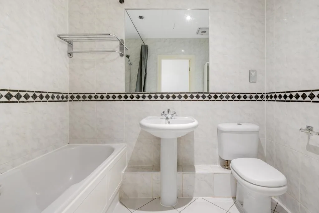 3 bedroom apartment for rent
