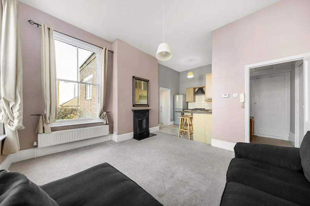 1 bedroom flat for rent