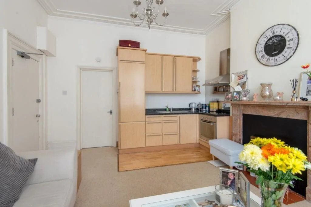 1 bedroom apartment for rent