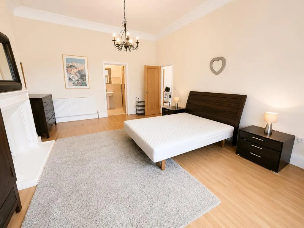 3 bedroom flat for rent
