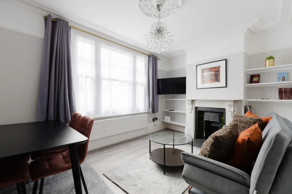 2 bedroom apartment for rent