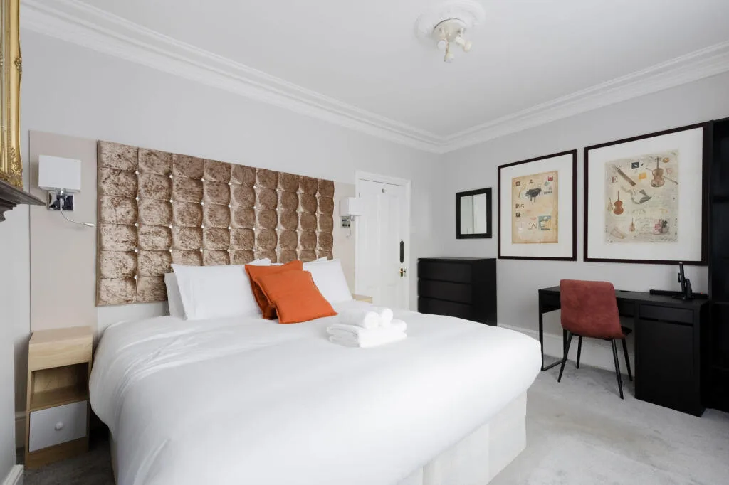 2 bedroom apartment for rent