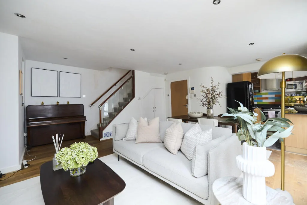 2 bedroom flat for rent