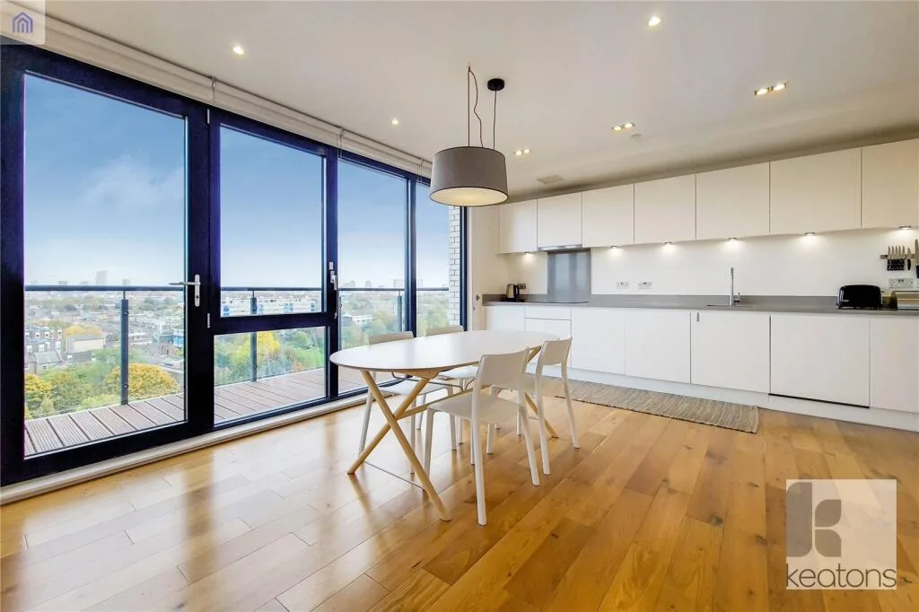 3 bedroom flat for rent