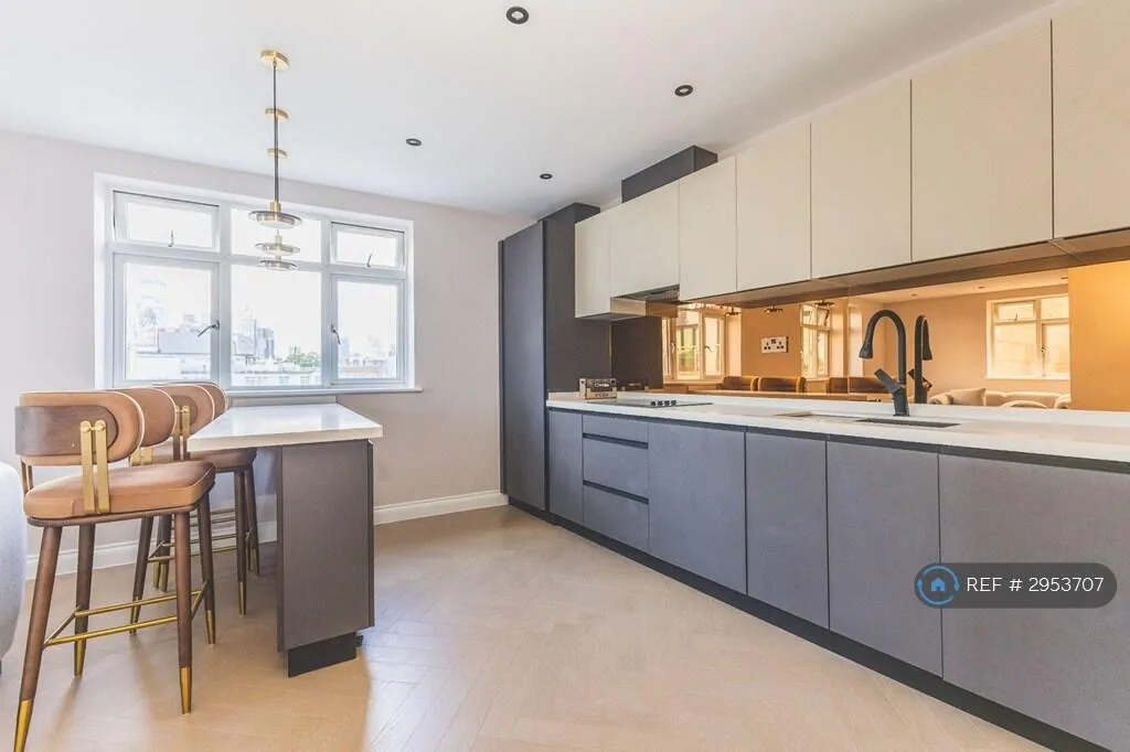 3 bedroom flat for rent
