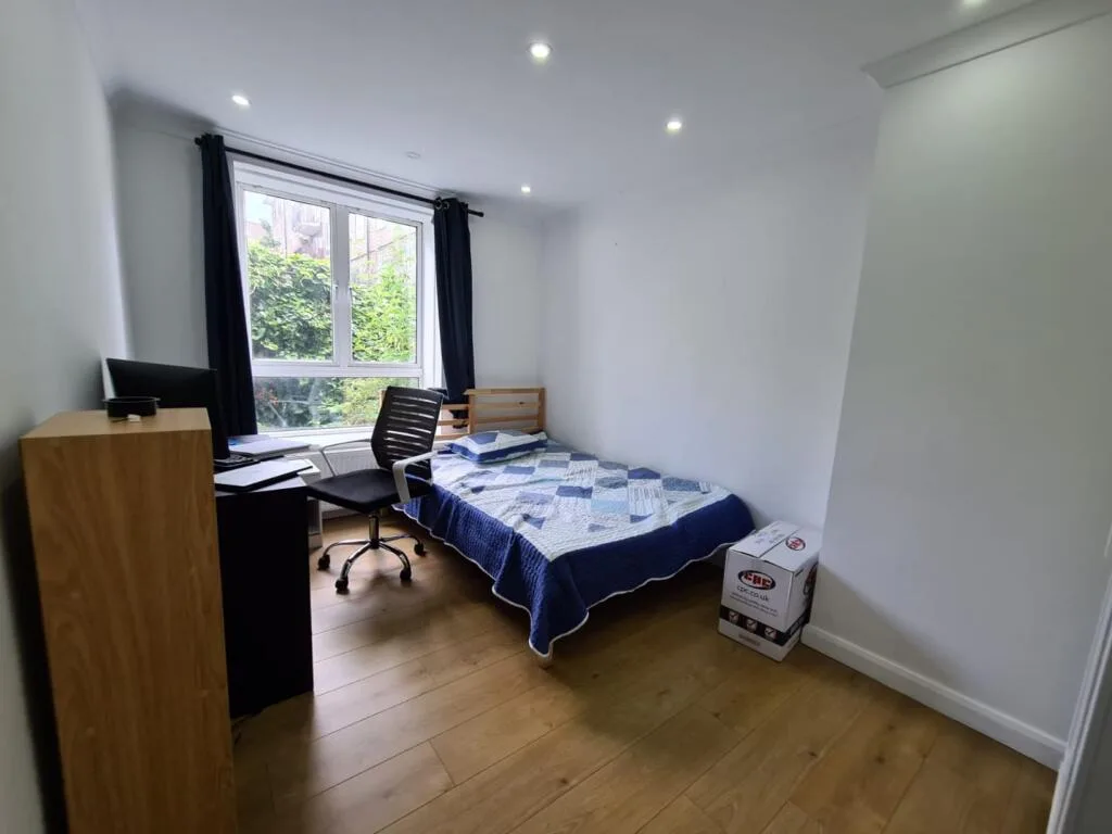 3 bedroom flat for rent