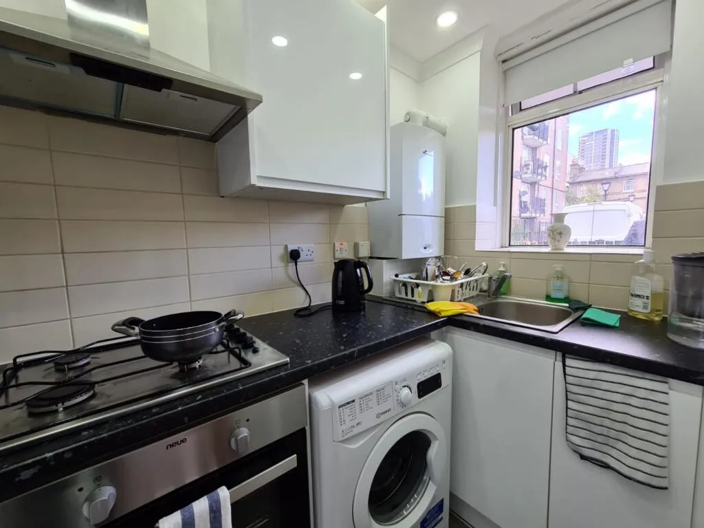 3 bedroom flat for rent