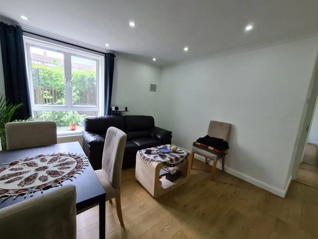 3 bedroom flat for rent