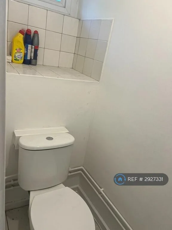 3 bedroom maisonette for rent