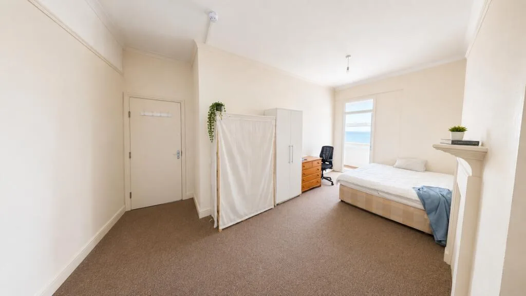 4 bedroom flat for rent