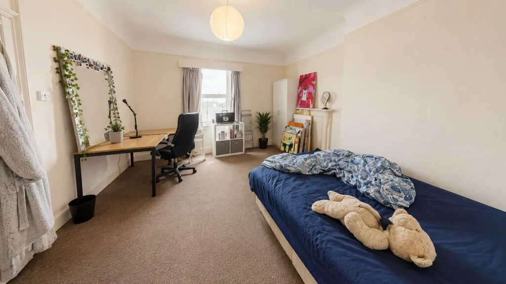 4 bedroom flat for rent