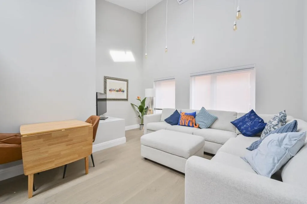 2 bedroom flat for rent