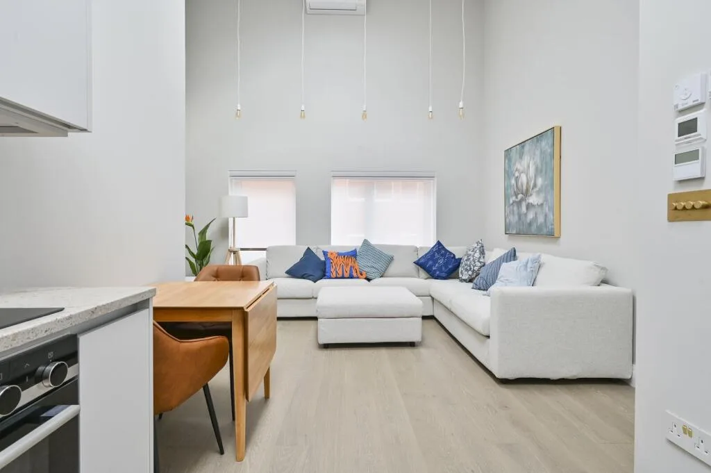 2 bedroom flat for rent
