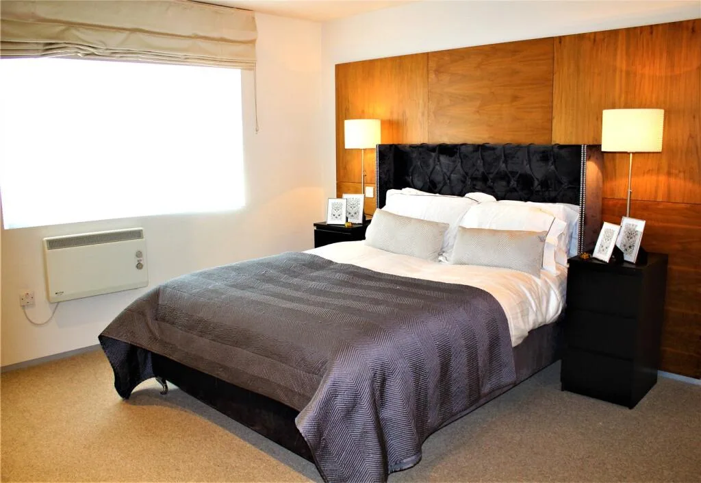 2 bedroom penthouse for rent