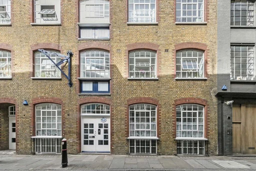 4 bedroom flat for rent