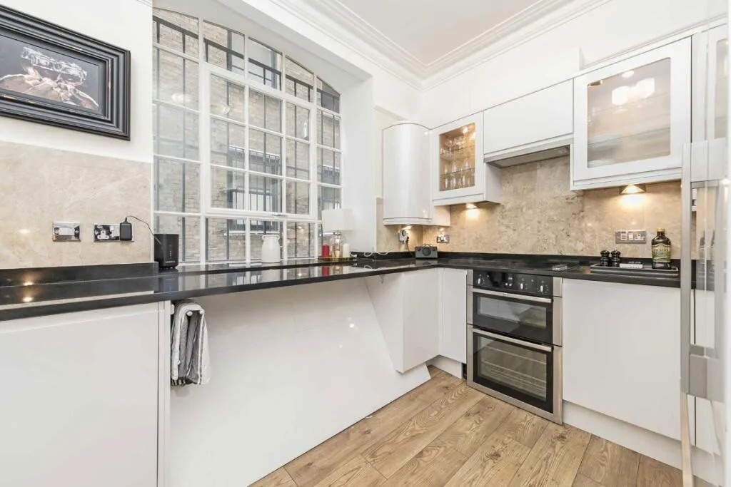 4 bedroom flat for rent