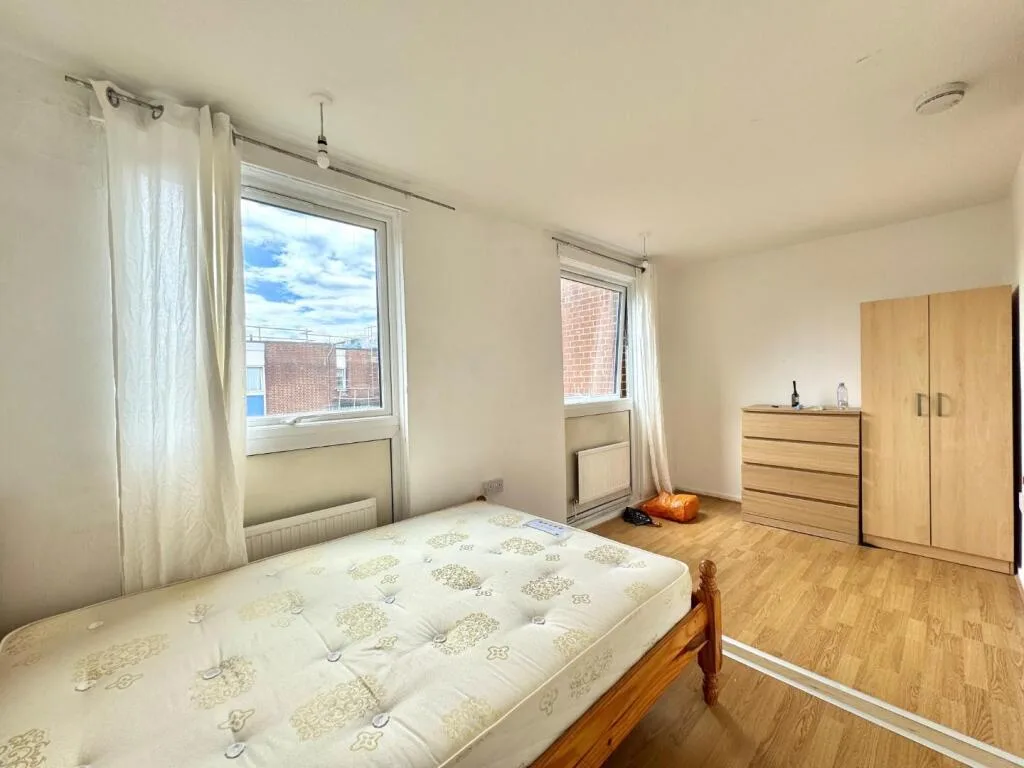 3 bedroom flat for rent