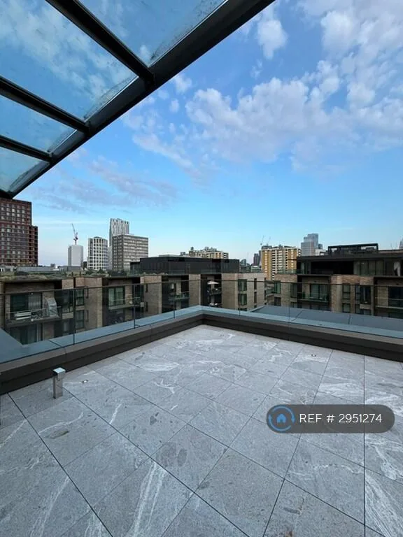 2 bedroom penthouse for rent