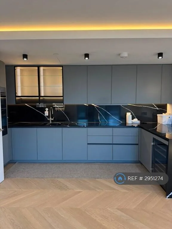 2 bedroom penthouse for rent