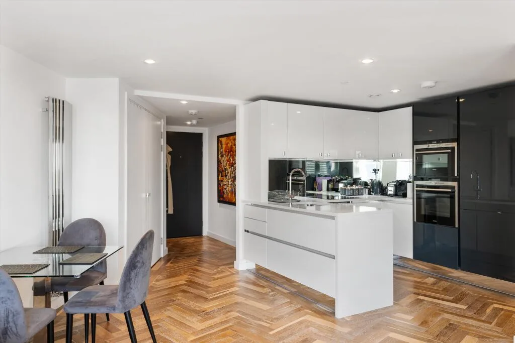2 bedroom flat for rent