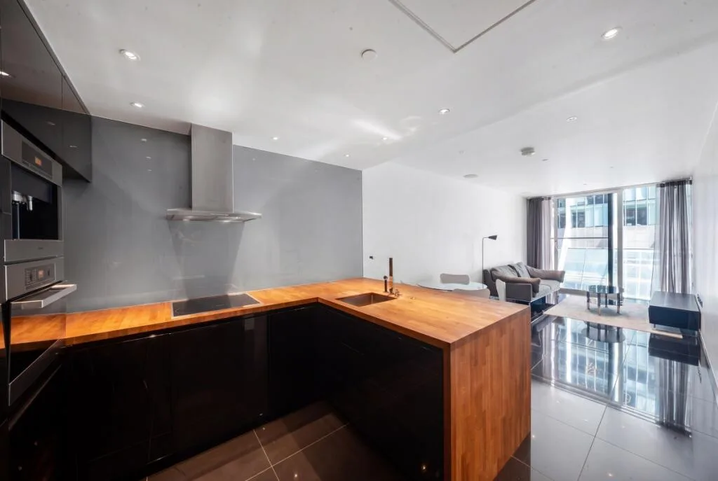 1 bedroom apartment for rent