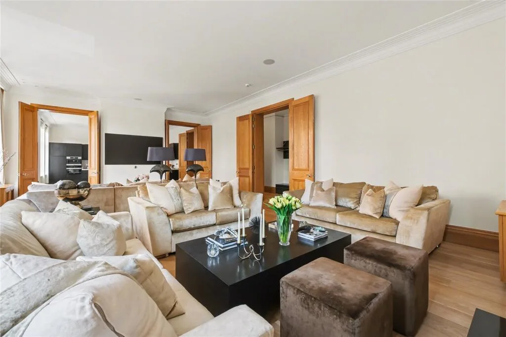 3 bedroom apartment for rent