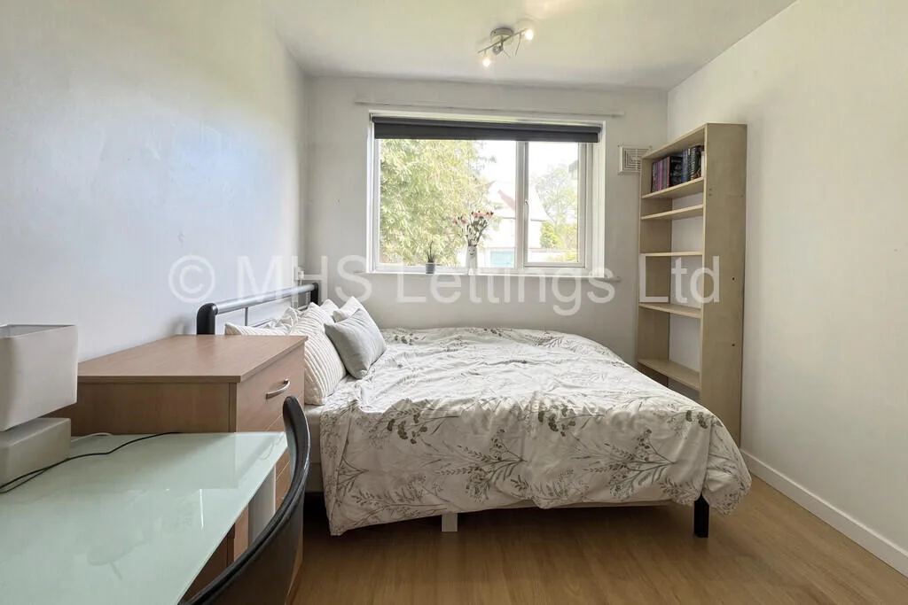 3 bedroom ground floor flat for rent