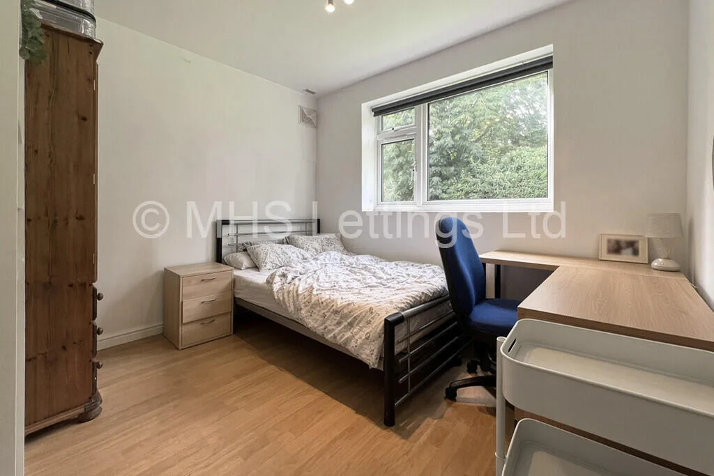 3 bedroom ground floor flat for rent