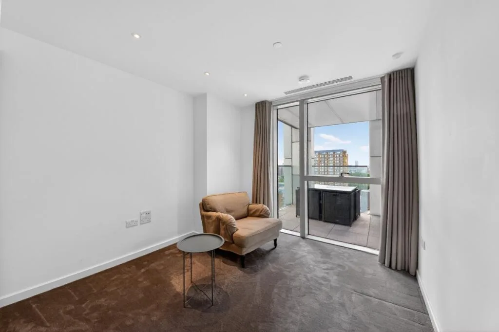 2 bedroom flat for rent