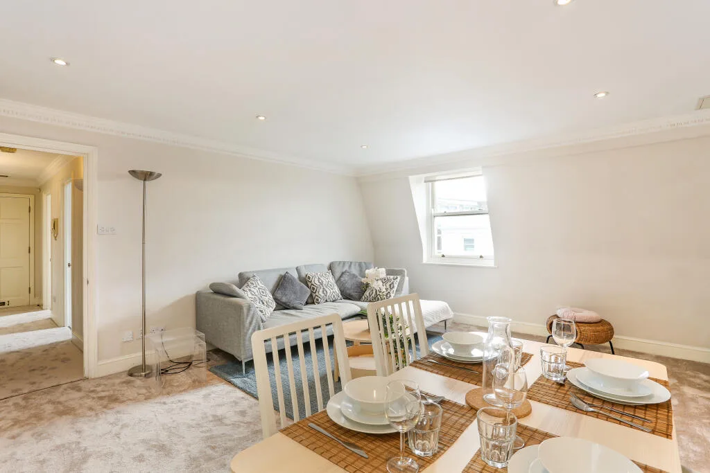 2 bedroom flat for rent