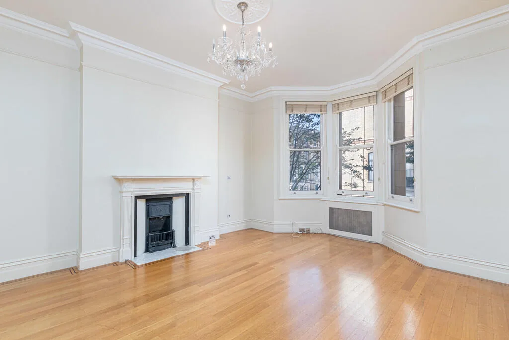 5 bedroom apartment for rent