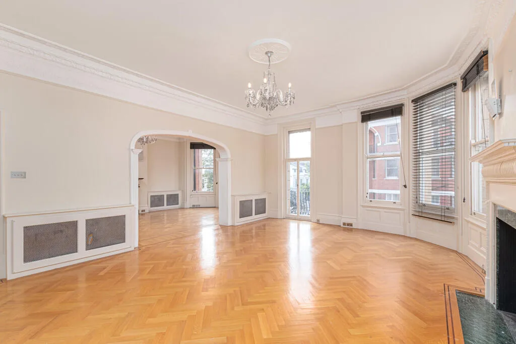 5 bedroom apartment for rent