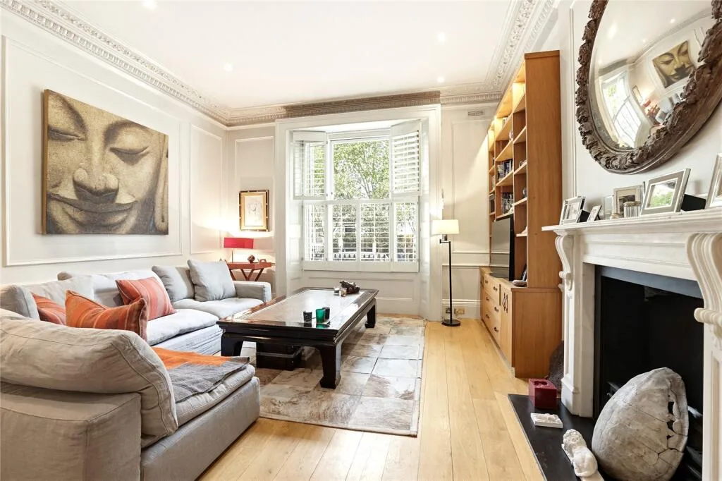5 bedroom terraced house for rent