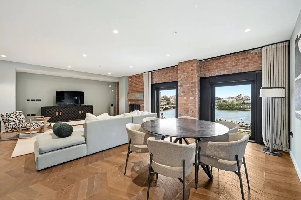 3 bedroom flat for rent