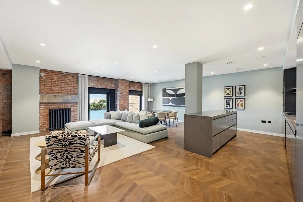 3 bedroom flat for rent