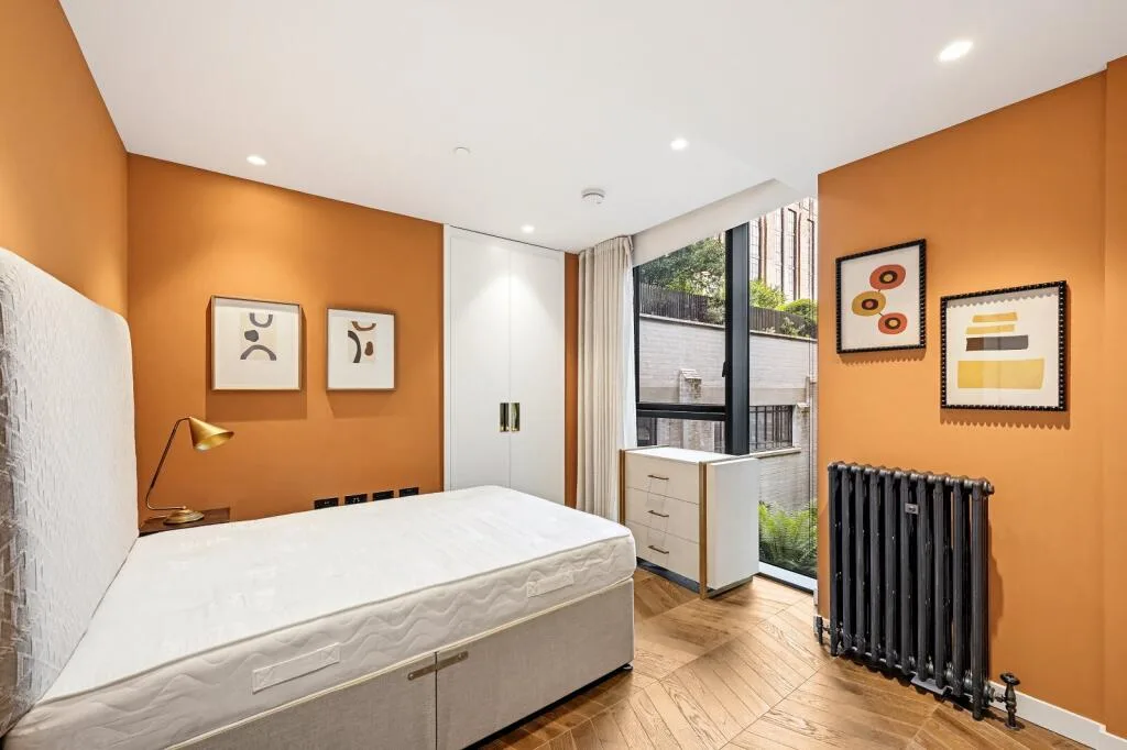 3 bedroom flat for rent