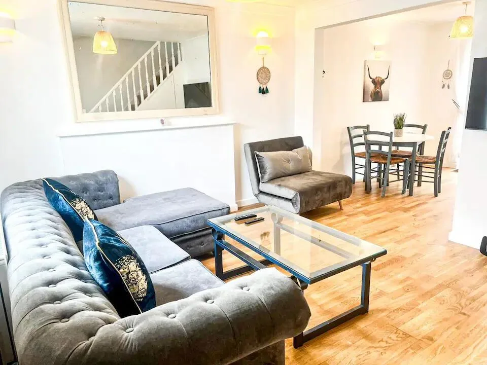2 bedroom flat for rent