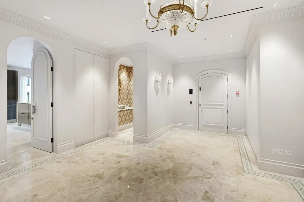 4 bedroom flat for rent